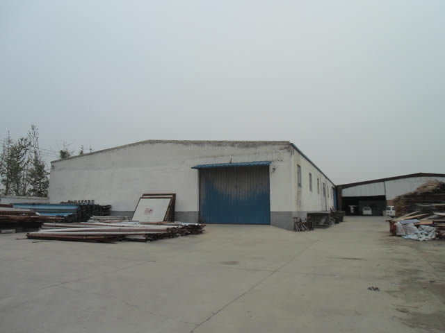 房山区长阳厂库房出租 1
