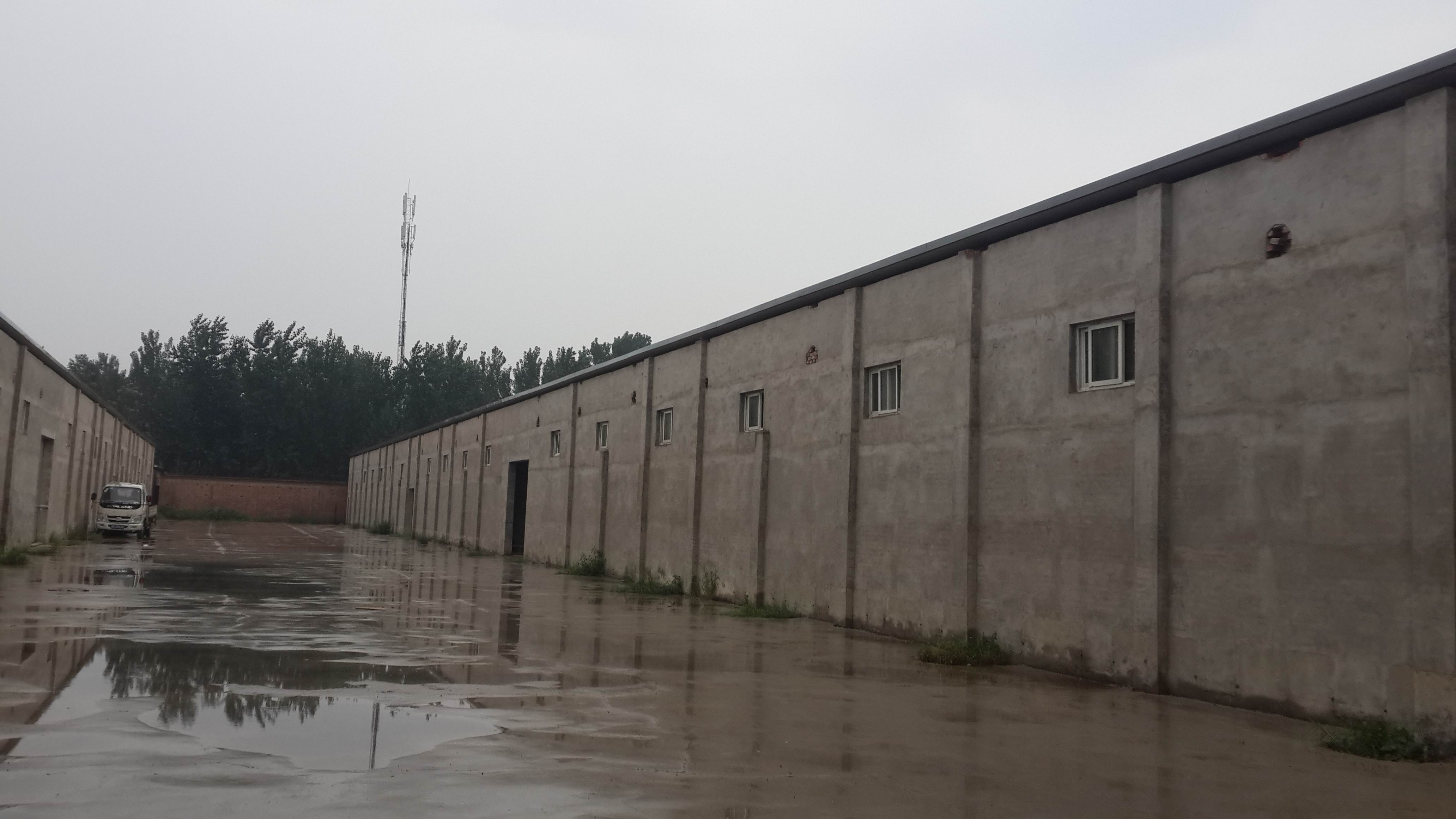 超低价厂库房出租 整套木工机械 1