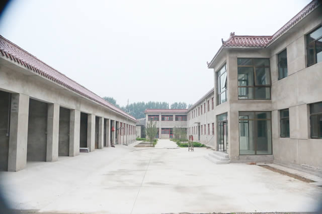 房山良乡办公楼、场地出租出售 5