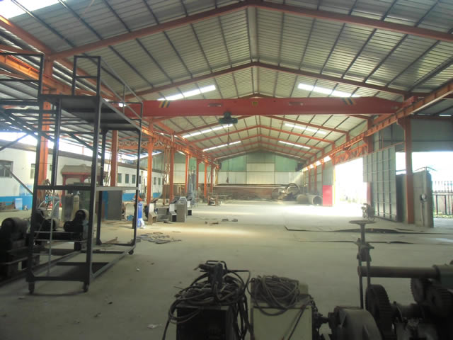房山琉璃河工业区厂库房出租 2