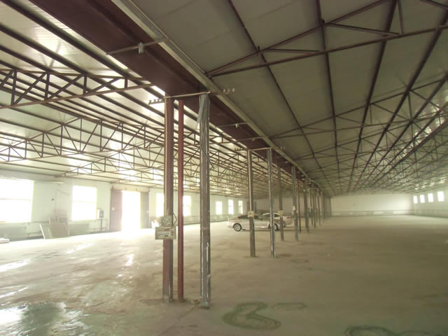 大兴区芦求路旁仓储库房出租 2
