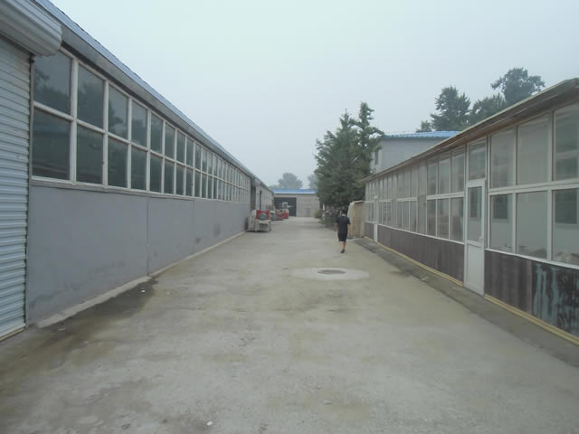 房山区长阳镇厂库房出租 4