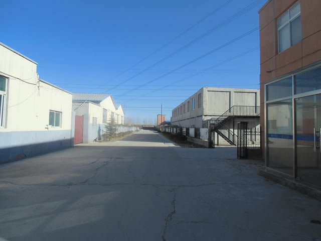 昌平小汤山工业区办公厂房场地出租 2