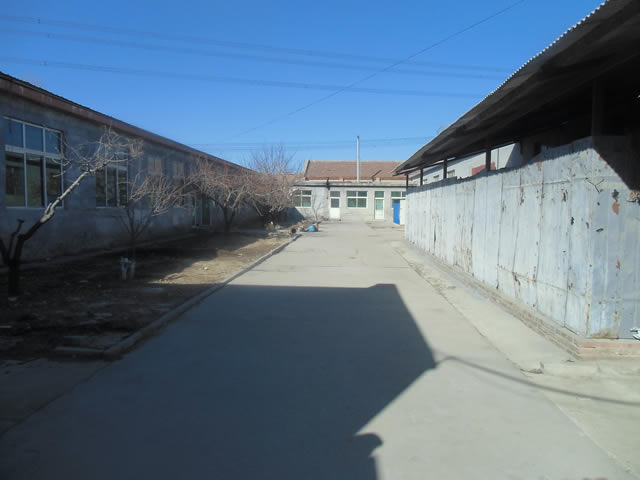 昌平小汤山工业区办公厂房场地出租 4
