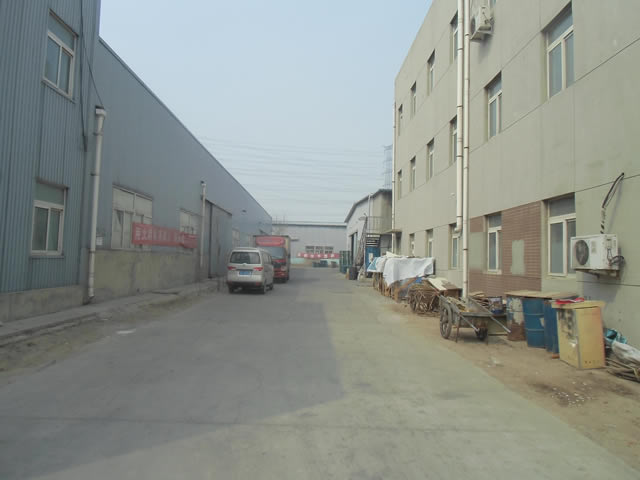 西南五环狼垡桥厂库房出租 3