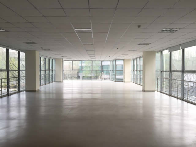马驹桥联东U谷办公研发楼出租 5