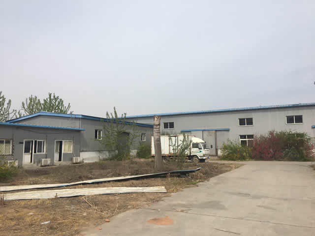 海淀上庄独院厂库房出租 1