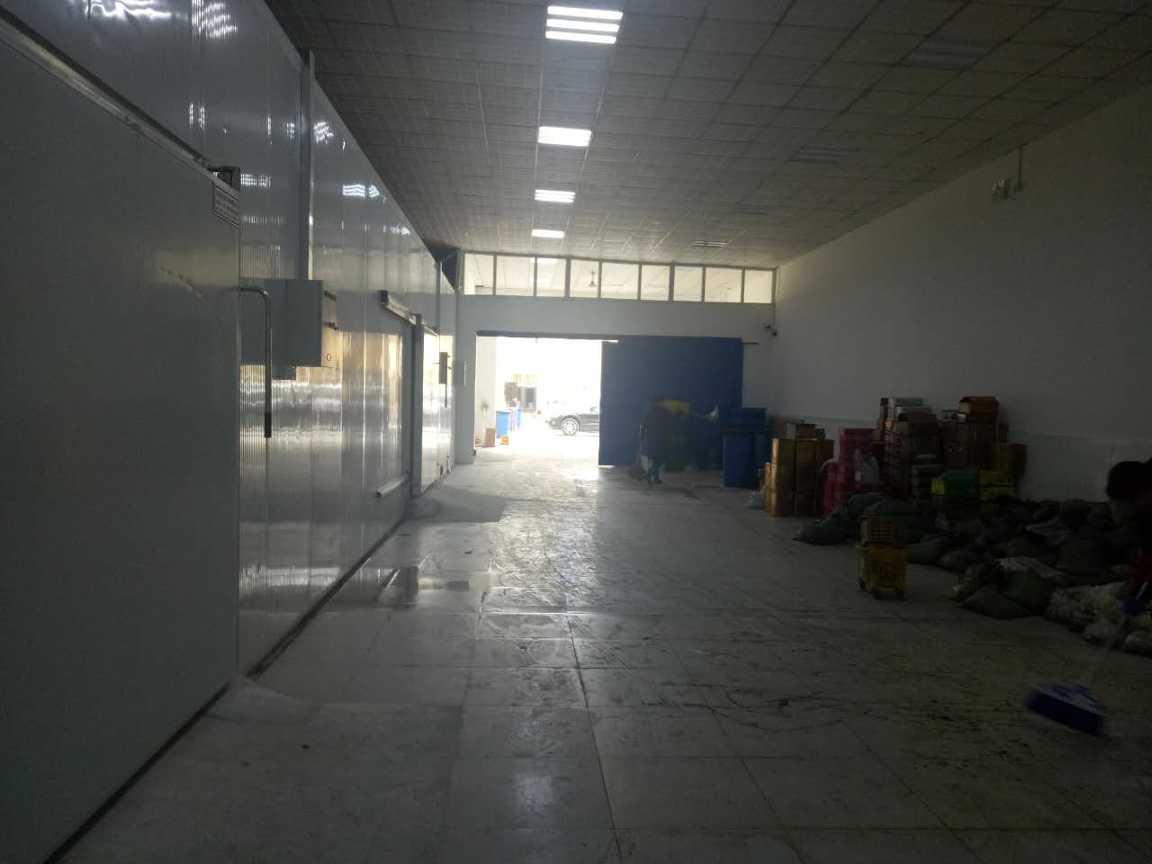 多功 能型厂 房 库房 招租 1