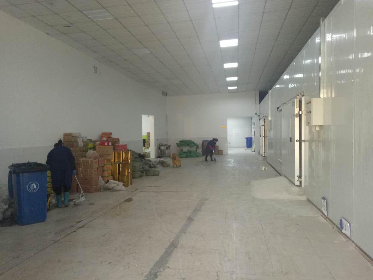 通马公路附 近 价格合 理 的厂房招租中 1