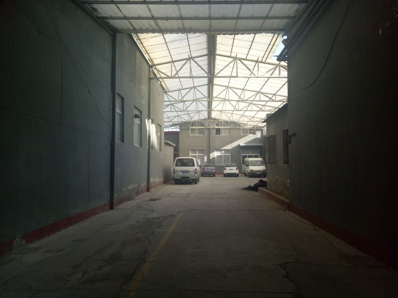 经 济、适 用型库 招租AB 1
