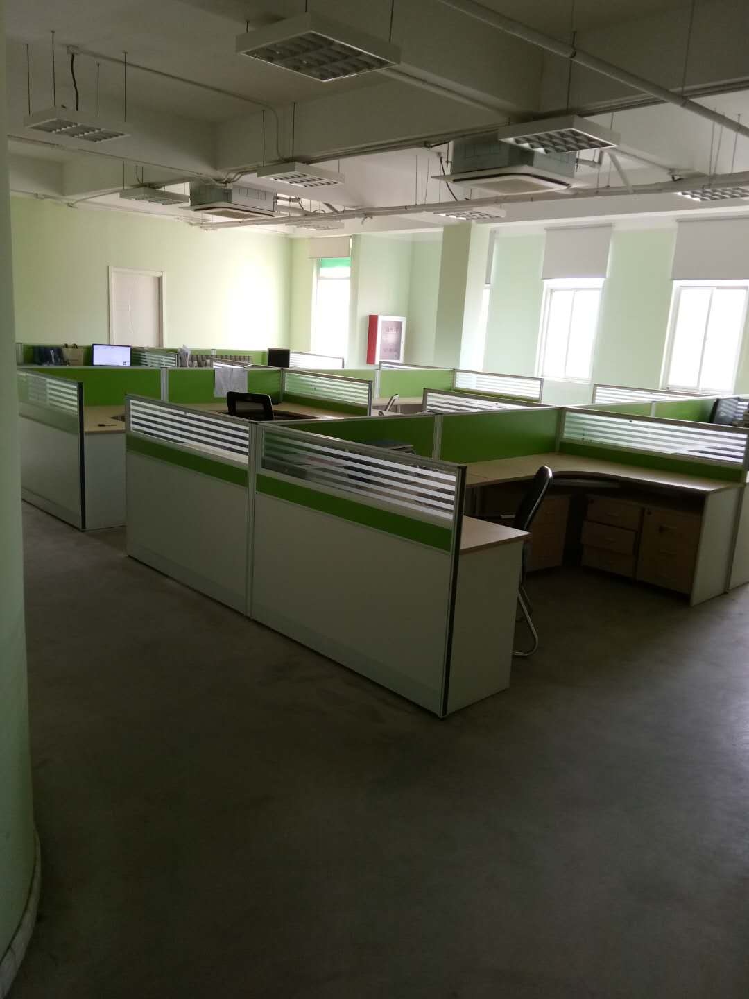 通州永乐店产业园办公楼出租 1