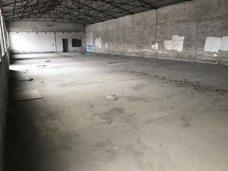 马驹桥大杜社1500平米库房出租 3