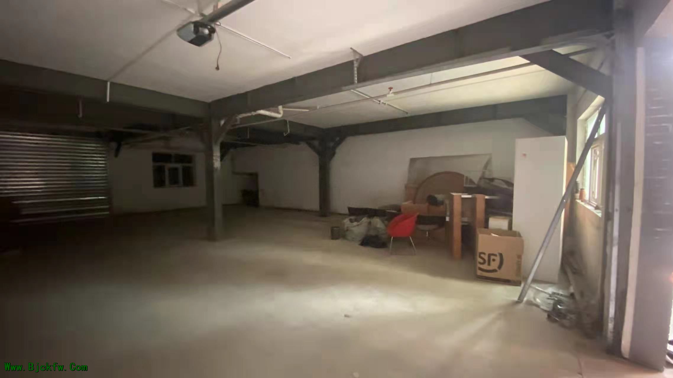 出租丰台太子峪村北办公住宿+库房 1